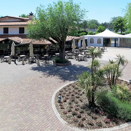 Villaggio Turistico Europa 104s Сasa de vacaciones Grado